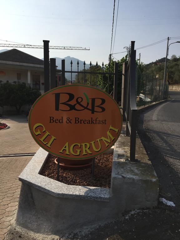 Bed and Breakfast Gli Agrumi Giustenice Exterior foto